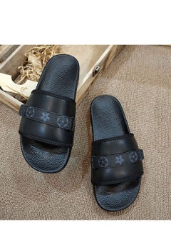 Buy Men's Summer Casual Slippers Outdoor Beach Flip Flops in UAE