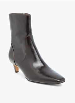 اشتري Women's Solid Ankle Boots with Zip Closure and Kitten Heels في الامارات