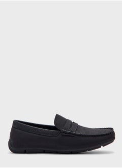 اشتري Casual Slip Ons Loafers في الامارات