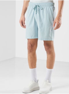 اشتري Woven Shorts في السعودية