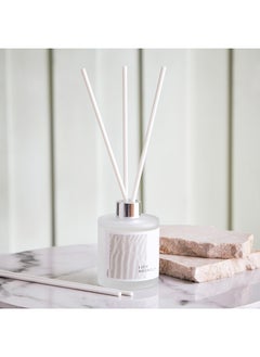 اشتري Solitude Premium Fragrance Lush Magnolia Reed Diffuser 200 ml في الامارات