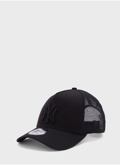 Buy New York Yankees Trucker Cap in UAE