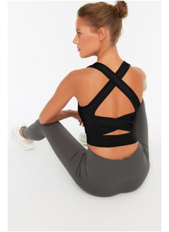 اشتري Black Support/Shaping Back Detail Square Neck Knitted Sports Bra TWOSS22SS0040 في مصر