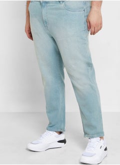 Buy Tapered Fit 5 Pocket Jean in Saudi Arabia