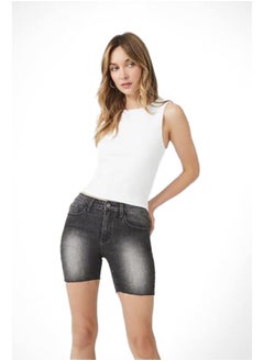 اشتري Stone Wash Denim Bermuda Shorts في مصر