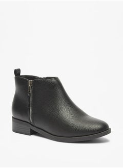 اشتري Women's Textured Ankle Boots with Zip Closure في الامارات