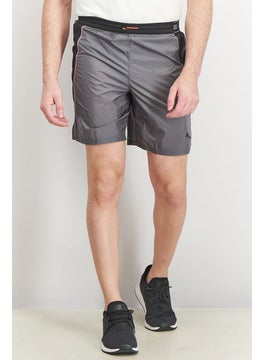 Buy Men Sportswear Fit Run Woven 7 inch Shorts, Grey/Black in Saudi Arabia