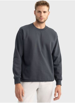 Buy Essential Sweatshirt in Saudi Arabia