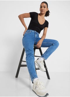 اشتري High Waist Jeans في السعودية