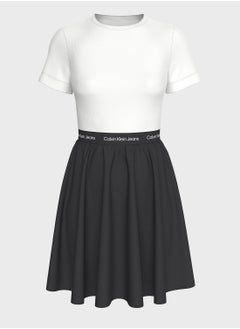 اشتري Tie Detail Flare Dress في الامارات