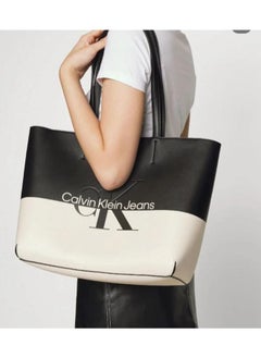 Buy Calvin Klein women's bag in Egypt