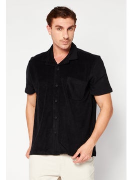 Buy Men Regular Fit Textured Short Sleeve Casual Shirt, Black in UAE