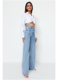 اشتري Light Blue High Waist Wide Leg Jeans TWOSS23JE00068 في مصر