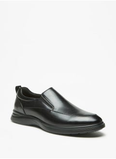 اشتري Men's Solid Slip-On Loafers في الامارات