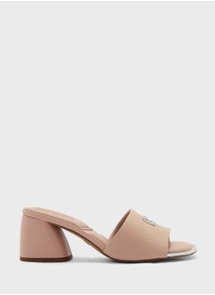 اشتري Trixie Slide Mid Sandals في الامارات