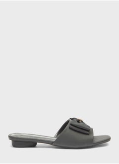 Buy One Strap Flat Sandals in UAE