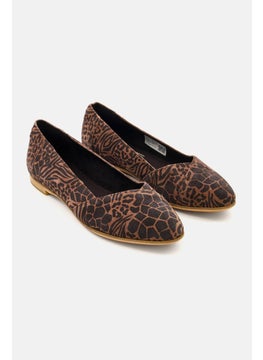 اشتري Women All Over Print Slip On Flat Shoes, Brown/Black في الامارات