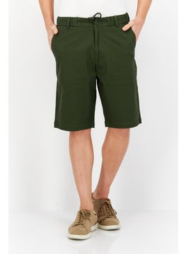 اشتري Men Solid Basic Shorts, Green في السعودية