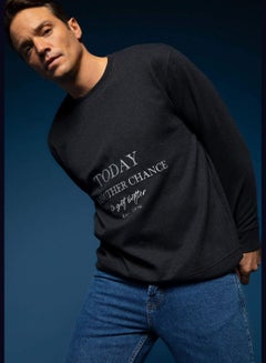 Buy Man Oversize Fit Crew Neck Long Sleeve Knitted Sweatshirt in Saudi Arabia
