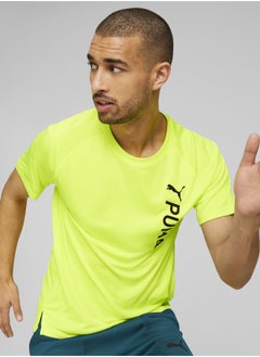 اشتري قميص للتدريب Fit Short Sleeve للرجال في الامارات