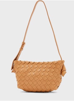 Buy Weave Handbag With Shoulder Strap in Saudi Arabia