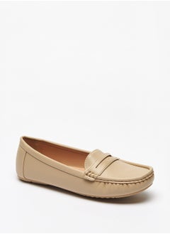 اشتري Solid Slip On Moccasins with Cutout Detail في الامارات