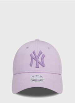 Buy 9Forty New York Yankees Logo Cap in UAE