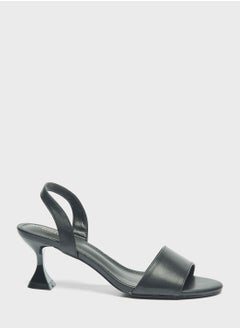 اشتري Open Toe Sandals في الامارات