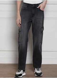 Buy Mid Rise Relaxed Fit Light Fade Cargo Jeans in Saudi Arabia