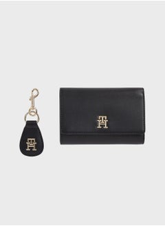 اشتري Medium Over Flap Wallet & Key Set في السعودية