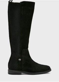 اشتري Essentials Knee Boots في الامارات