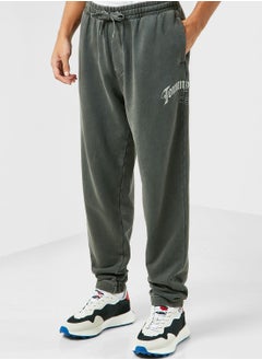 اشتري Logo Sweatpants في الامارات