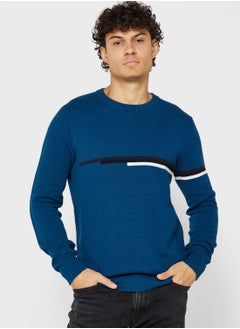 اشتري Essential Sweatshirt في الامارات