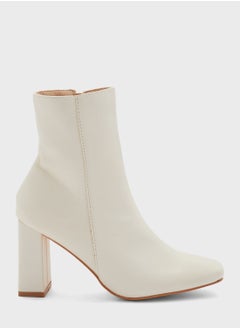 اشتري Rounded Toe Block Heel Boot Cream في الامارات