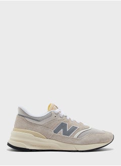 اشتري 997R low top sneaker في الامارات