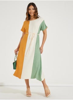 Buy Color Block Shift Midi Dress with Tie Up Detail in Saudi Arabia