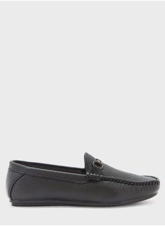 Buy Trim Detail Casual Loafers in Saudi Arabia