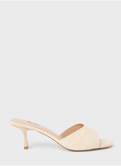 اشتري Marnie Textured Sandals في السعودية