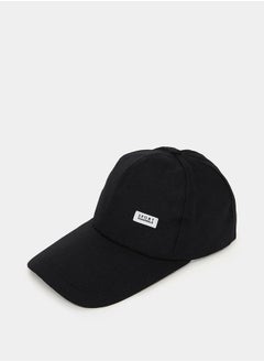 اشتري Patch Detail Baseball Cap في السعودية