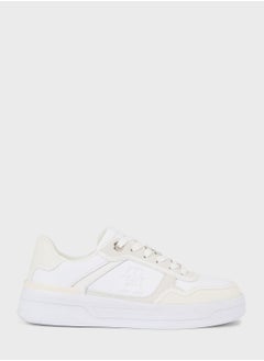 اشتري Essential Low Top Sneakers في الامارات