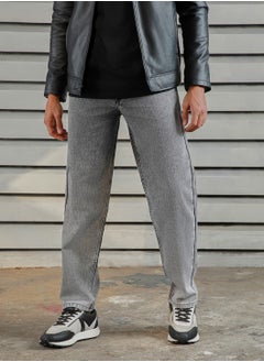 اشتري Relaxed Fit Grey Jeans for Men, Mid-Rise and Heavy Fade في الامارات