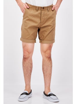 اشتري Men Regular Fit Solid Basic Short, Tan في السعودية