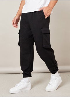 اشتري Oversized Cut and Sew Detail Cargo Jogger في السعودية