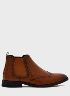 اشتري Formal Wing Cap Chelsea Boots في الامارات