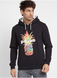 اشتري Graphic Hoodie في الامارات