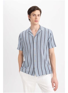 اشتري Man Regular Fit Apache Neck Woven Short Sleeve Shirt في مصر