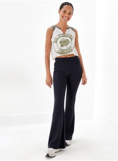 اشتري AE Super High-Waisted Knit Flare Pant في الامارات