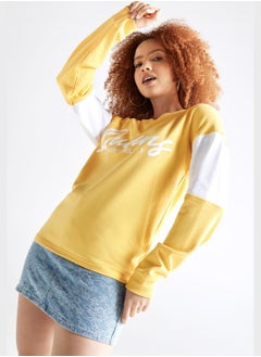 Buy Printed Crew Neck Sweatshirt in Saudi Arabia