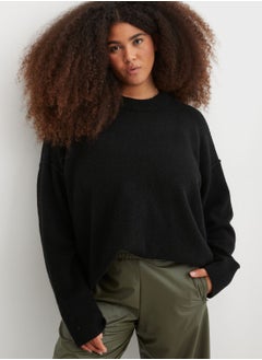 Buy Crew Neck Sweatshirt in UAE