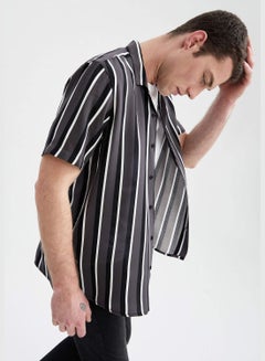 اشتري Slim Fit Striped Short Sleeve Shirt في الامارات